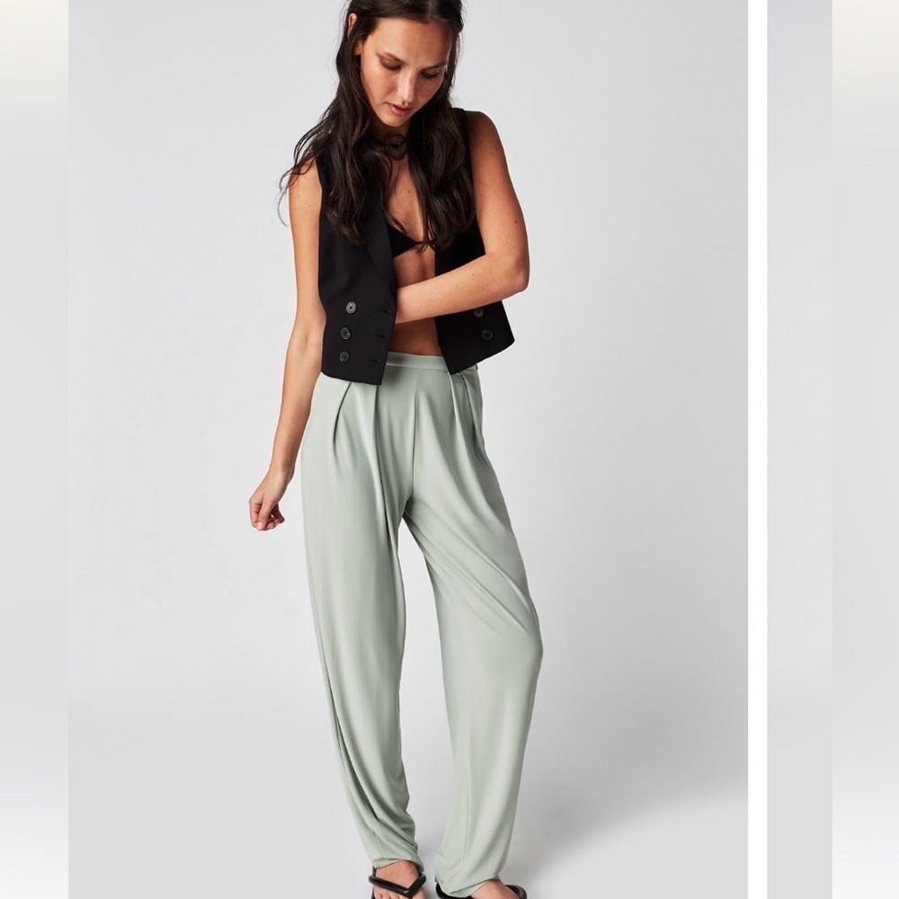 Free people norma Kamali tapered pleated trousers